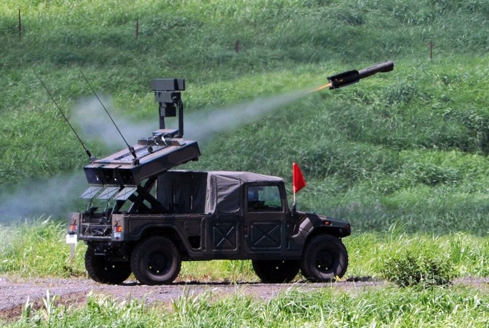 Tên lửa chống tăng trên xe thiết giáp hạng nhẹ